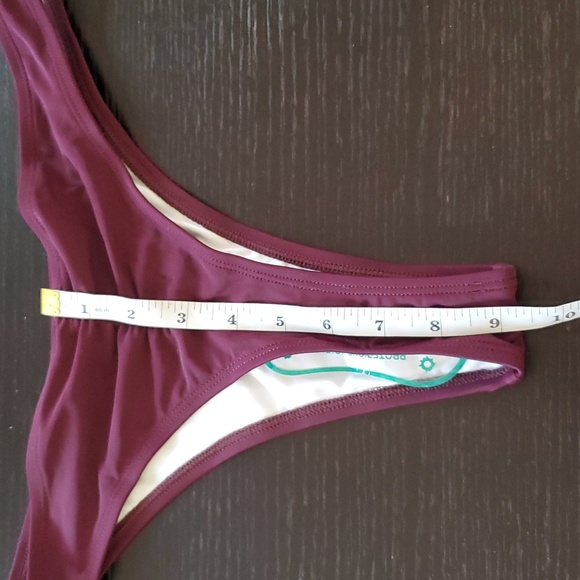 💙 4/$20 Thong Swim Bottoms - Picture 2 of 5